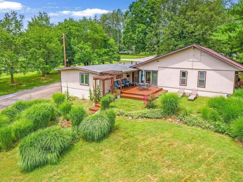 610 Military Road, Zanesville, OH 43701 Photo 9