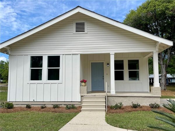 57 Willie Crook Avenue, Satsuma, AL 36572