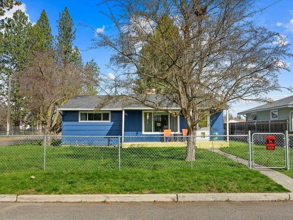 6719 E 9th Ave, Spokane Valley, WA 99212