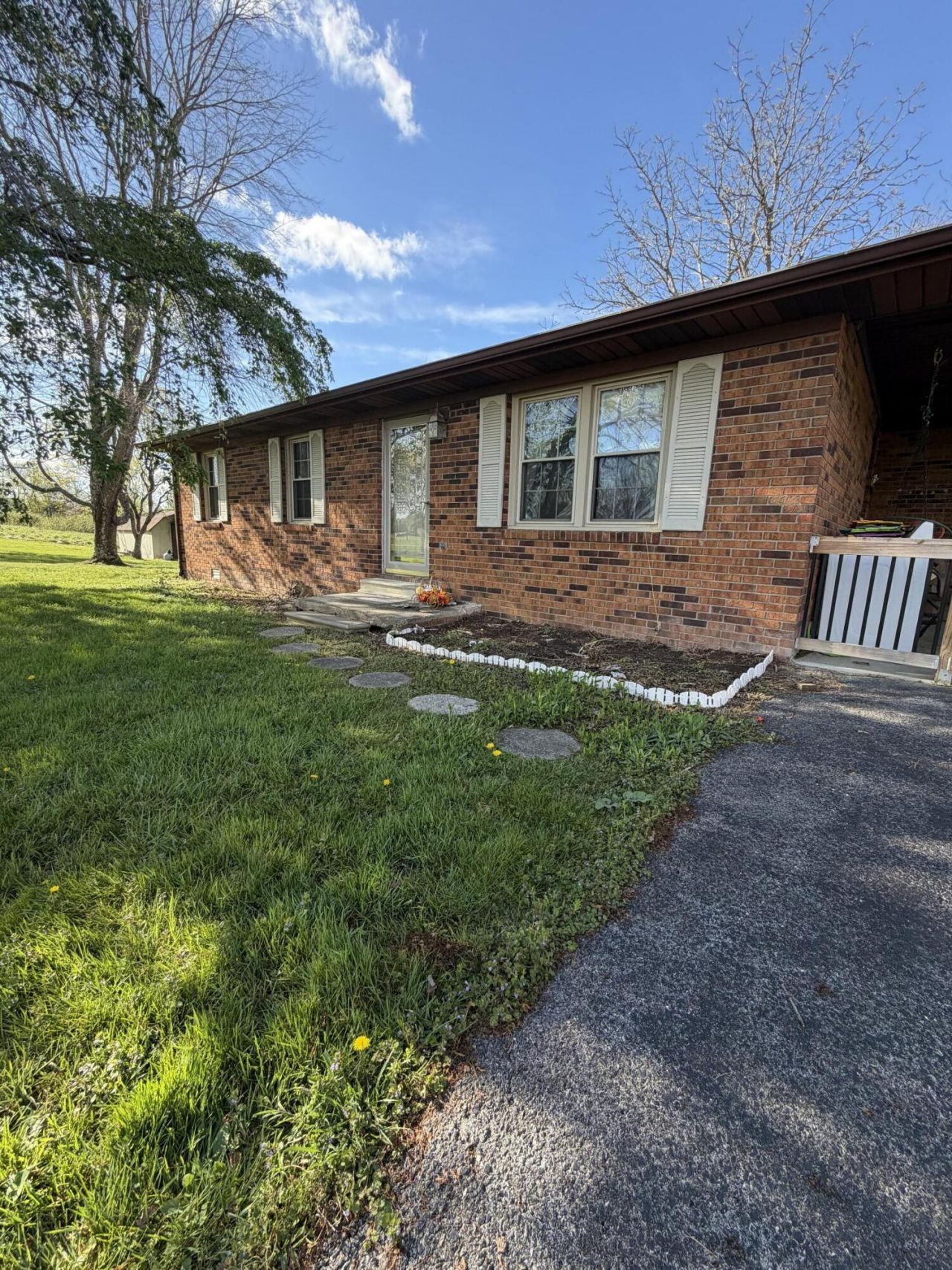 177 Litton Cemetery Road, East Bernstadt, KY 40729