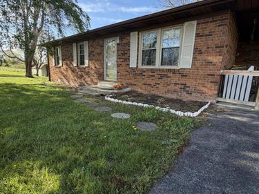 177 Litton Cemetery Road, East Bernstadt, KY 40729