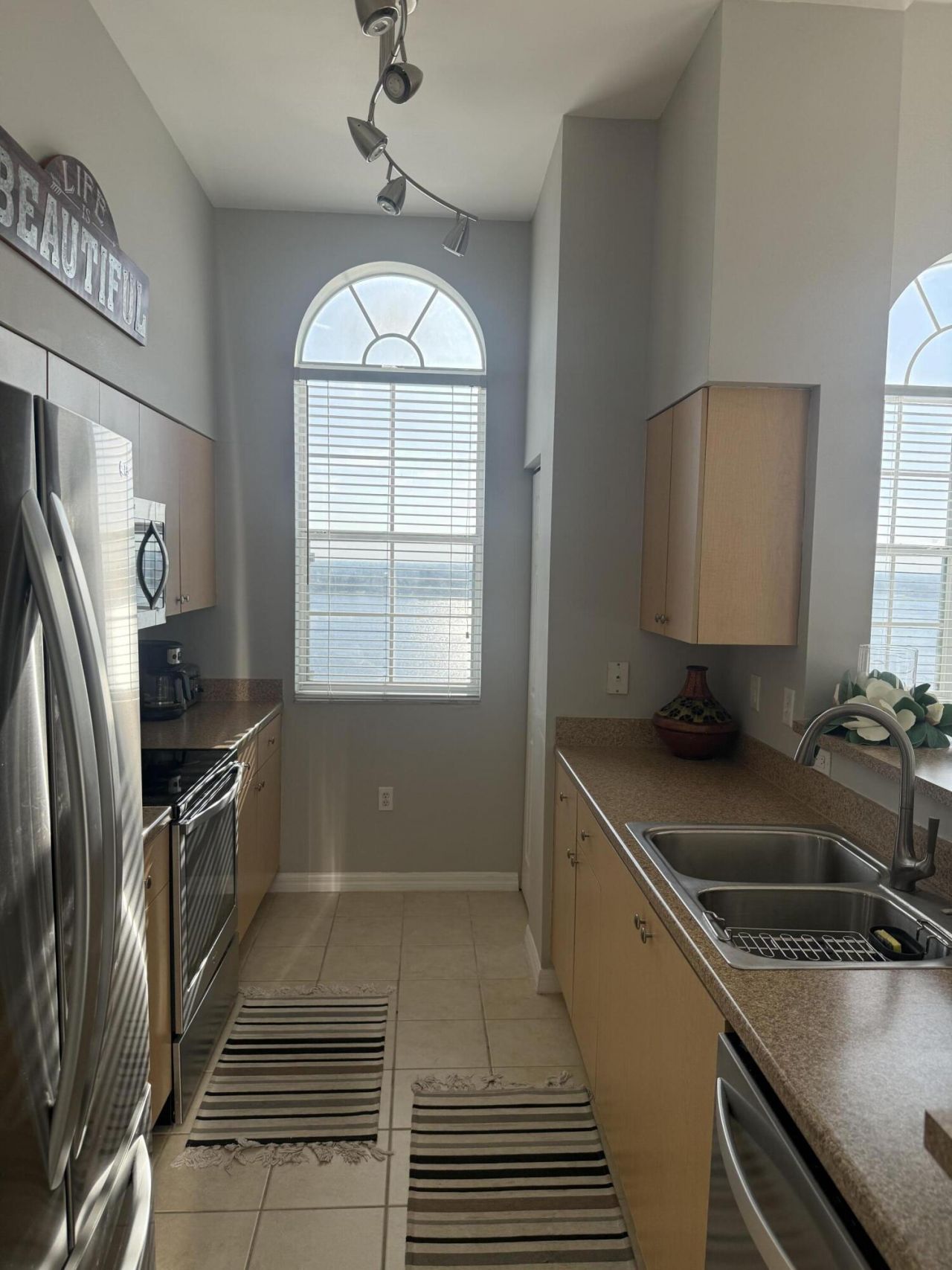 616 Clearwater Park Road, Unit Lp01, West Palm Beach, FL 33401 Photo