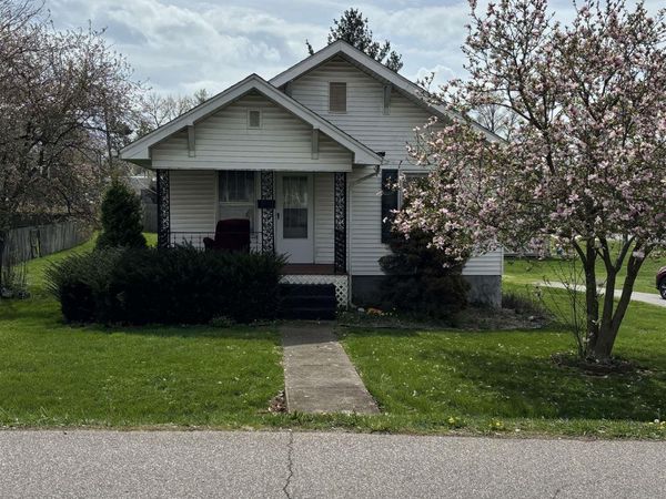 205 E Arthur Street, Salem, IN 47167