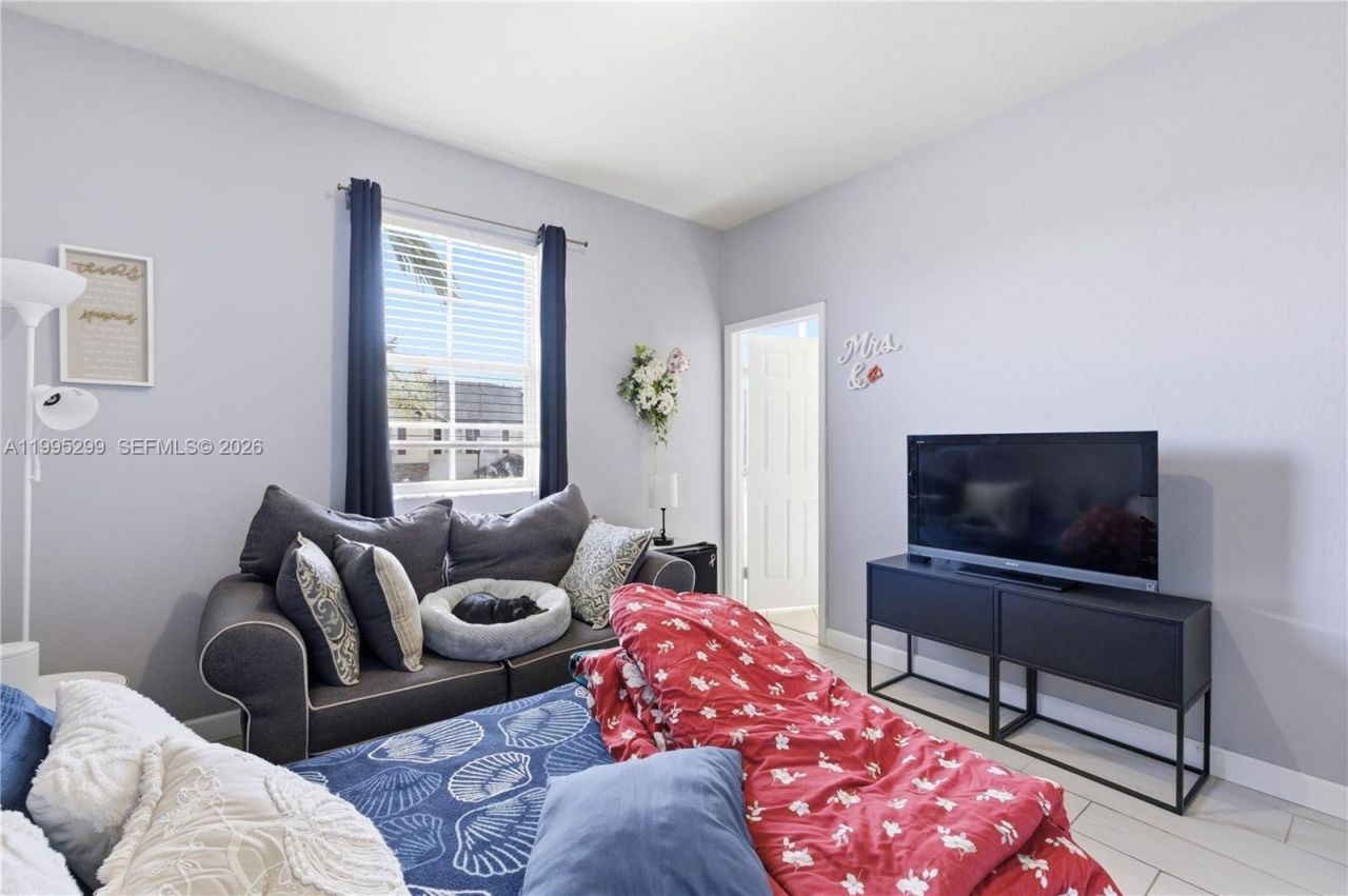 9113 SW 227th St, Unit 1, Cutler Bay, FL 33190 Photo