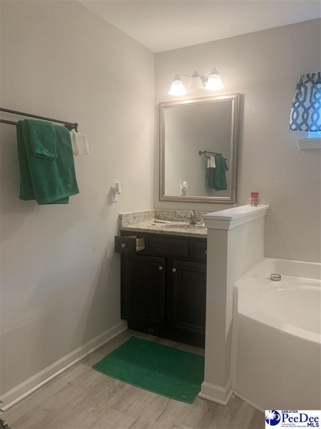 1104 Rock Creek Dr Photo 18