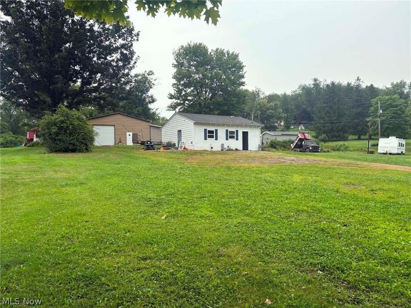 1112 Mick Road, Wellsville, OH 43968 Photo 2