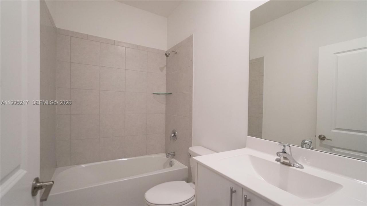 11870 SW 246th Ln , Homestead, FL 33032 Photo