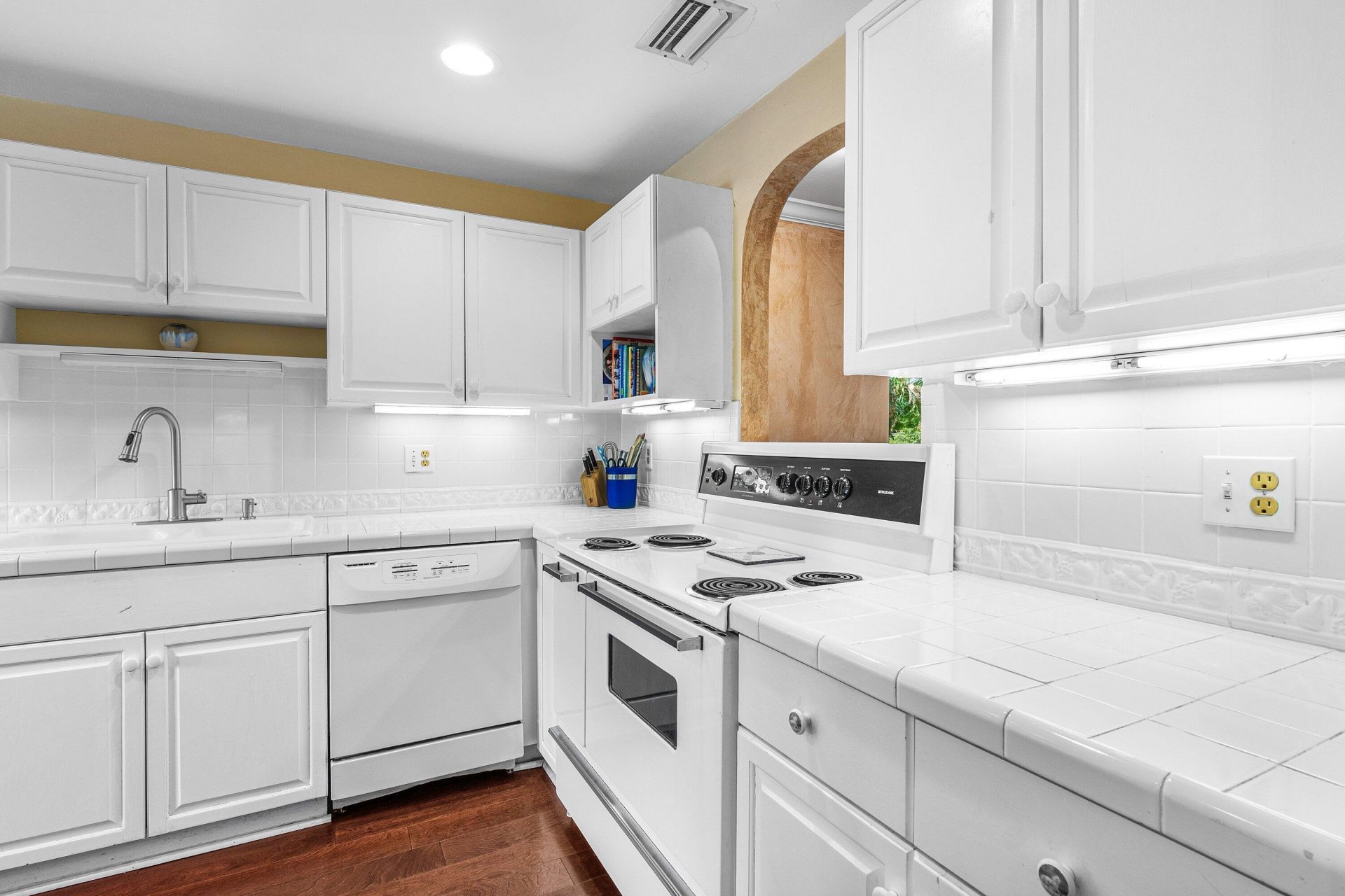 13329 Polo Club Road, Unit 206, Wellington, FL 33414 Photo