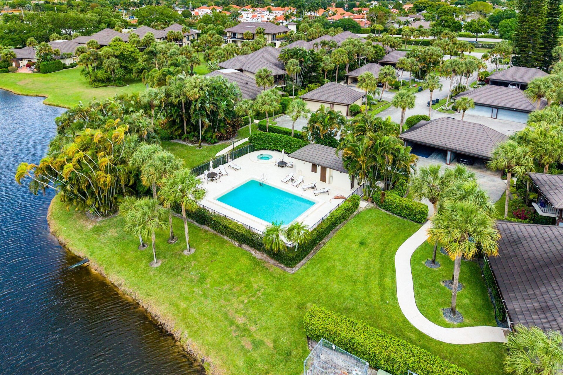 13329 Polo Club Road, Unit 206, Wellington, FL 33414 Photo