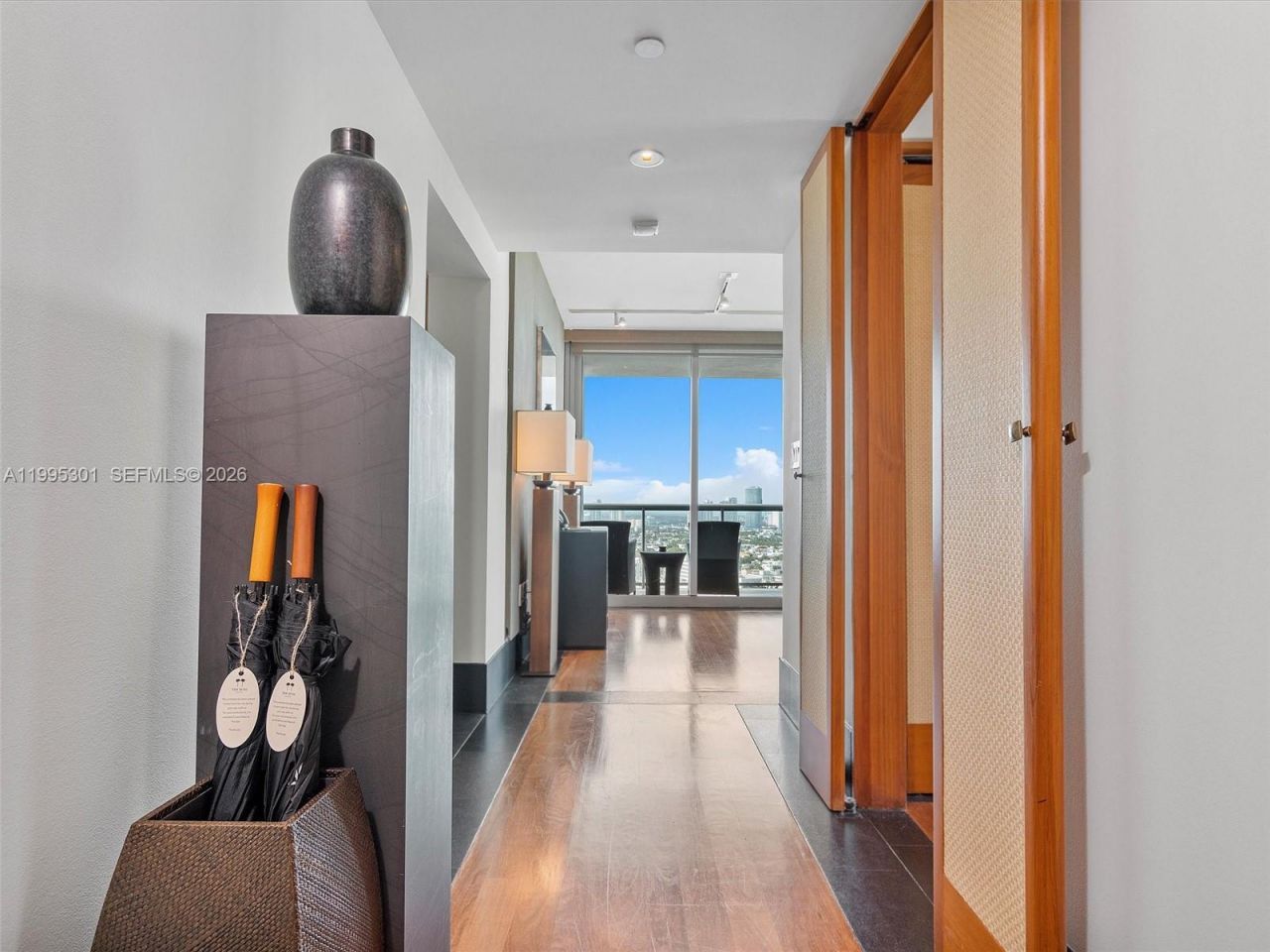 101 20th St, Unit 3302, Miami Beach, FL 33139 Photo