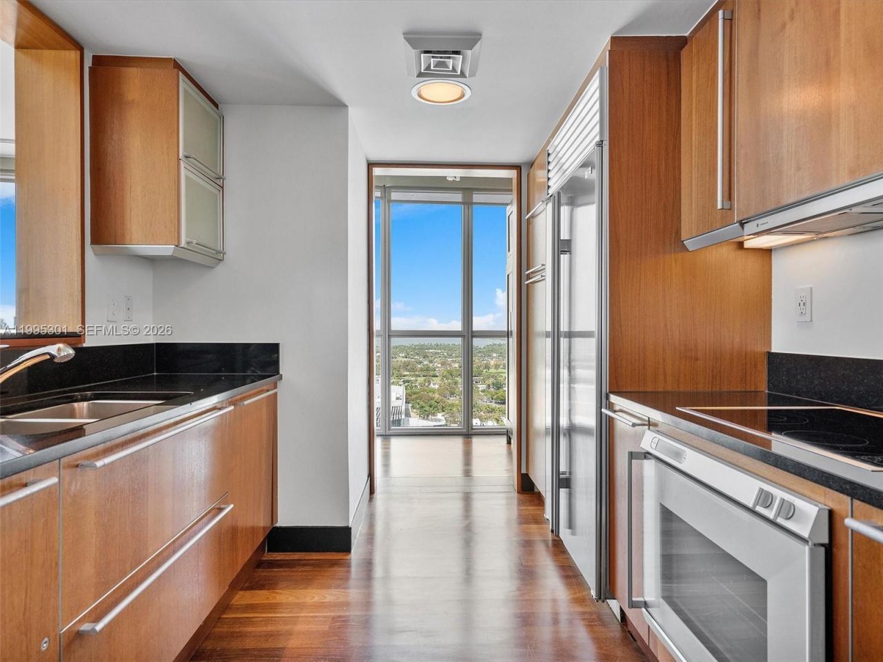 101 20th St, Unit 3302, Miami Beach, FL 33139 Photo