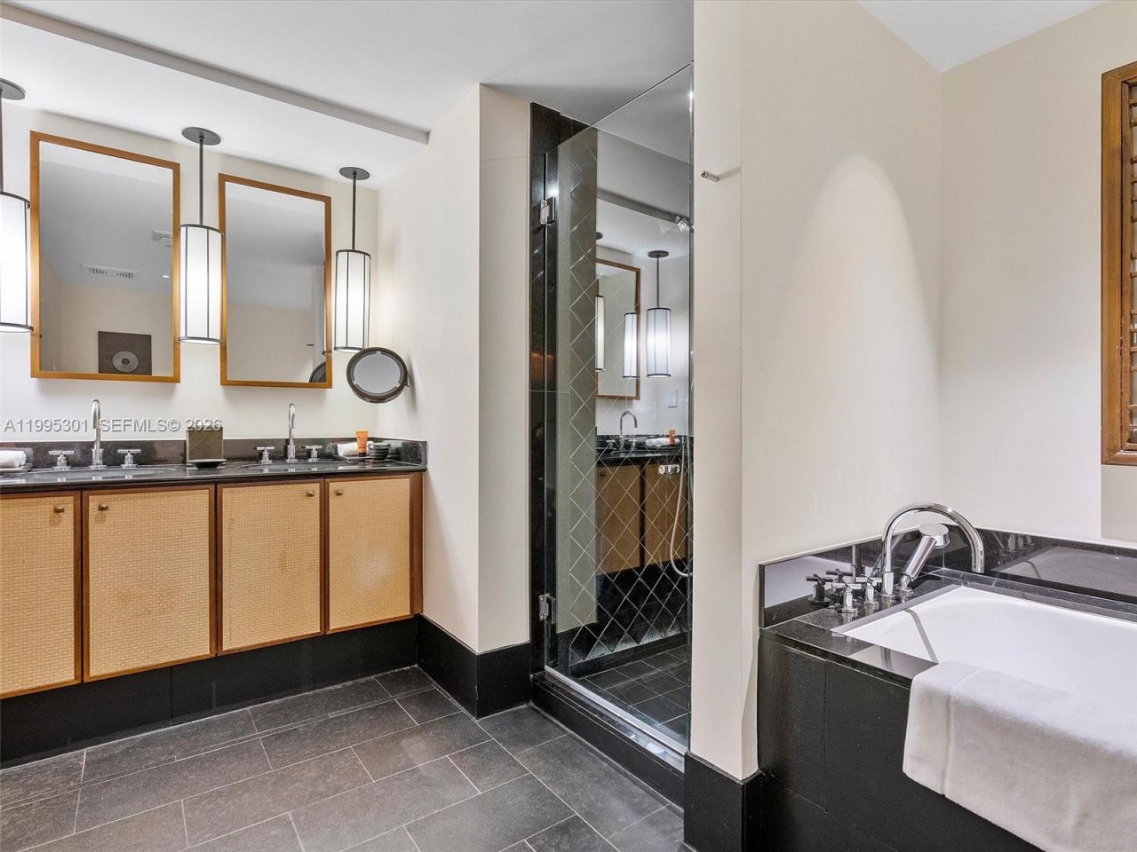 101 20th St, Unit 3302, Miami Beach, FL 33139 Photo