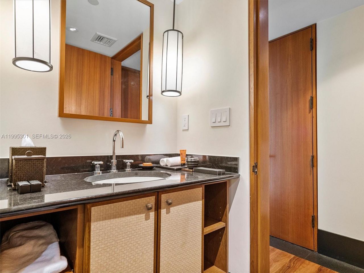 101 20th St, Unit 3302, Miami Beach, FL 33139 Photo