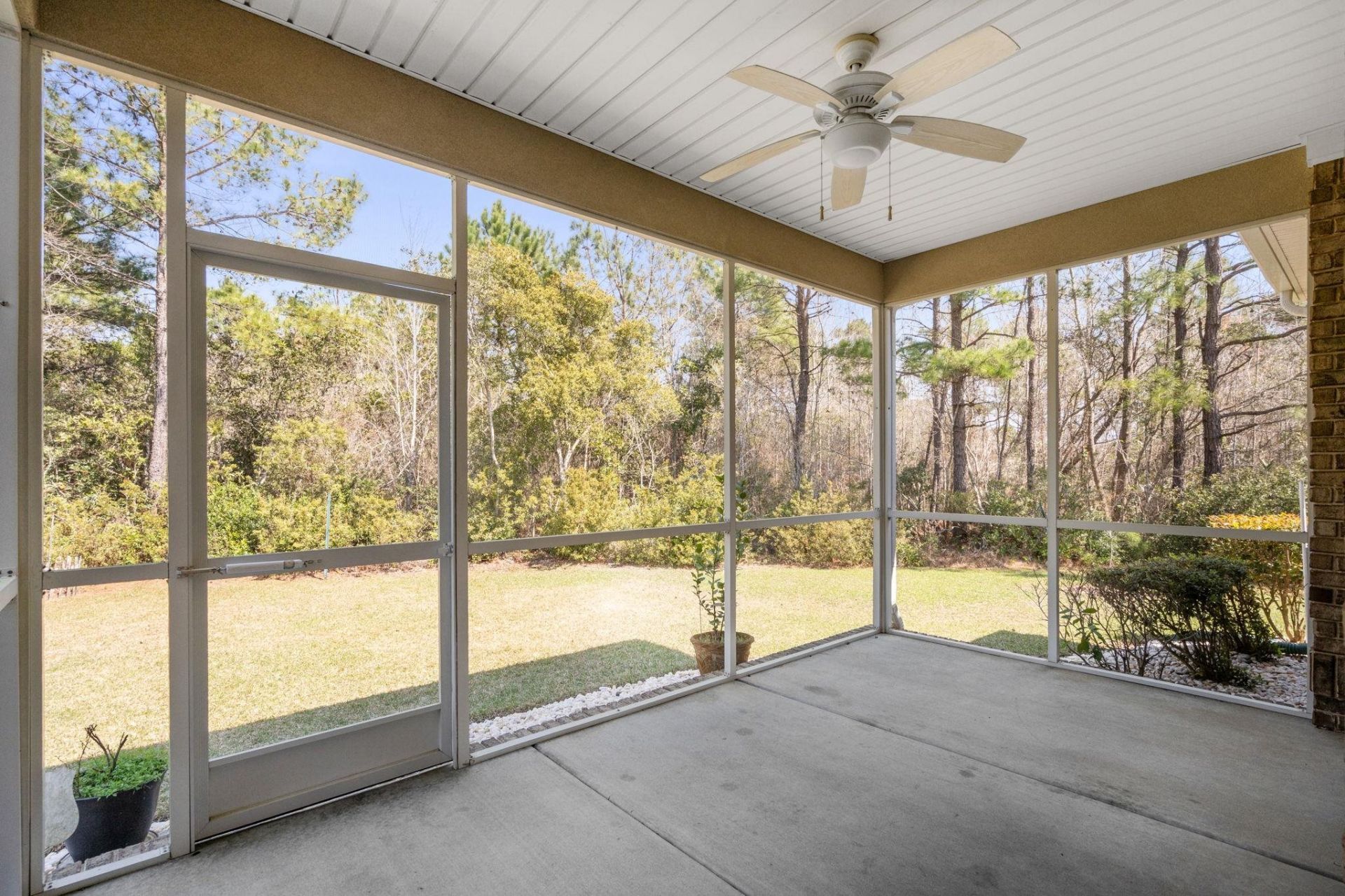 610 Cocas Dr.  Photo 22