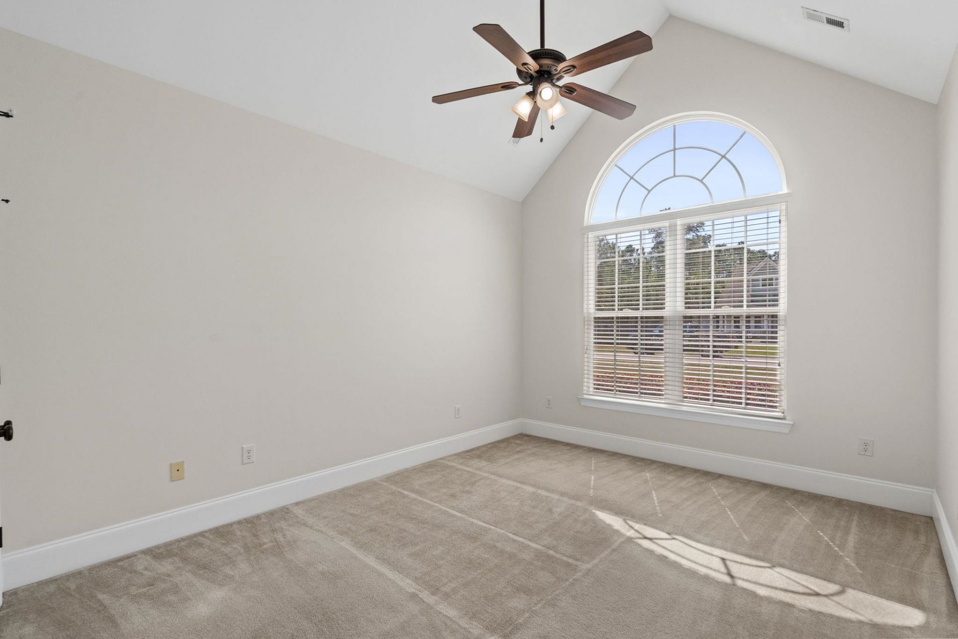 610 Cocas Dr.  Photo 35