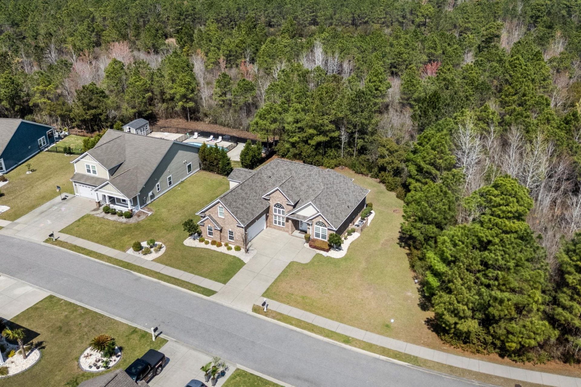 610 Cocas Dr.  Photo 4