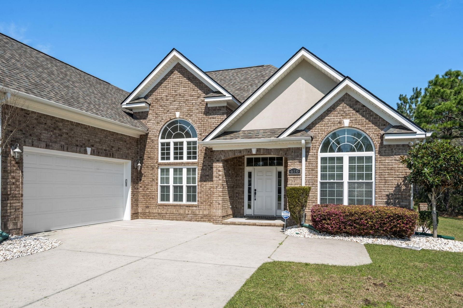 610 Cocas Dr.  Photo 44