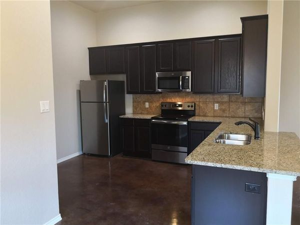 233 Joanne Loop LN, Unit B, Buda, TX 78610