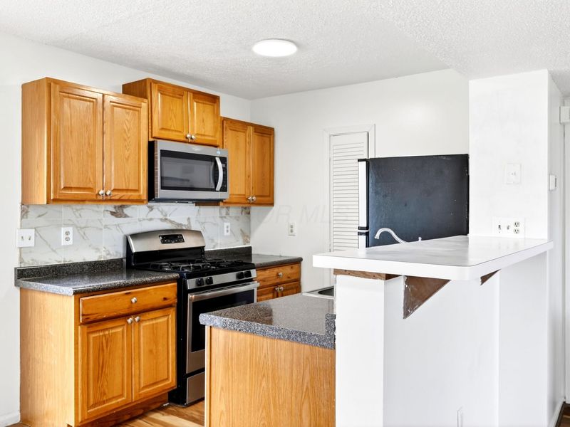 5080 Springdale Boulevard, Unit 31F, Hilliard, OH 43026 Photo 17