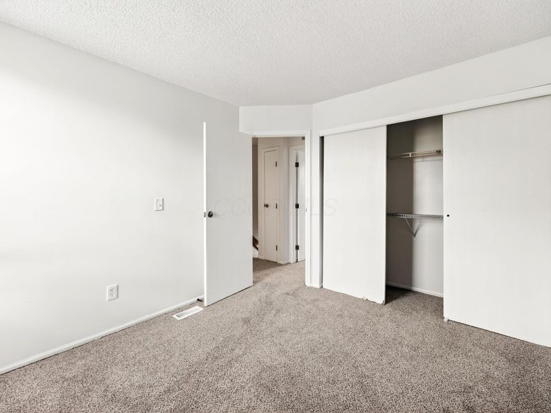 5080 Springdale Boulevard, Unit 31F, Hilliard, OH 43026 Photo 25