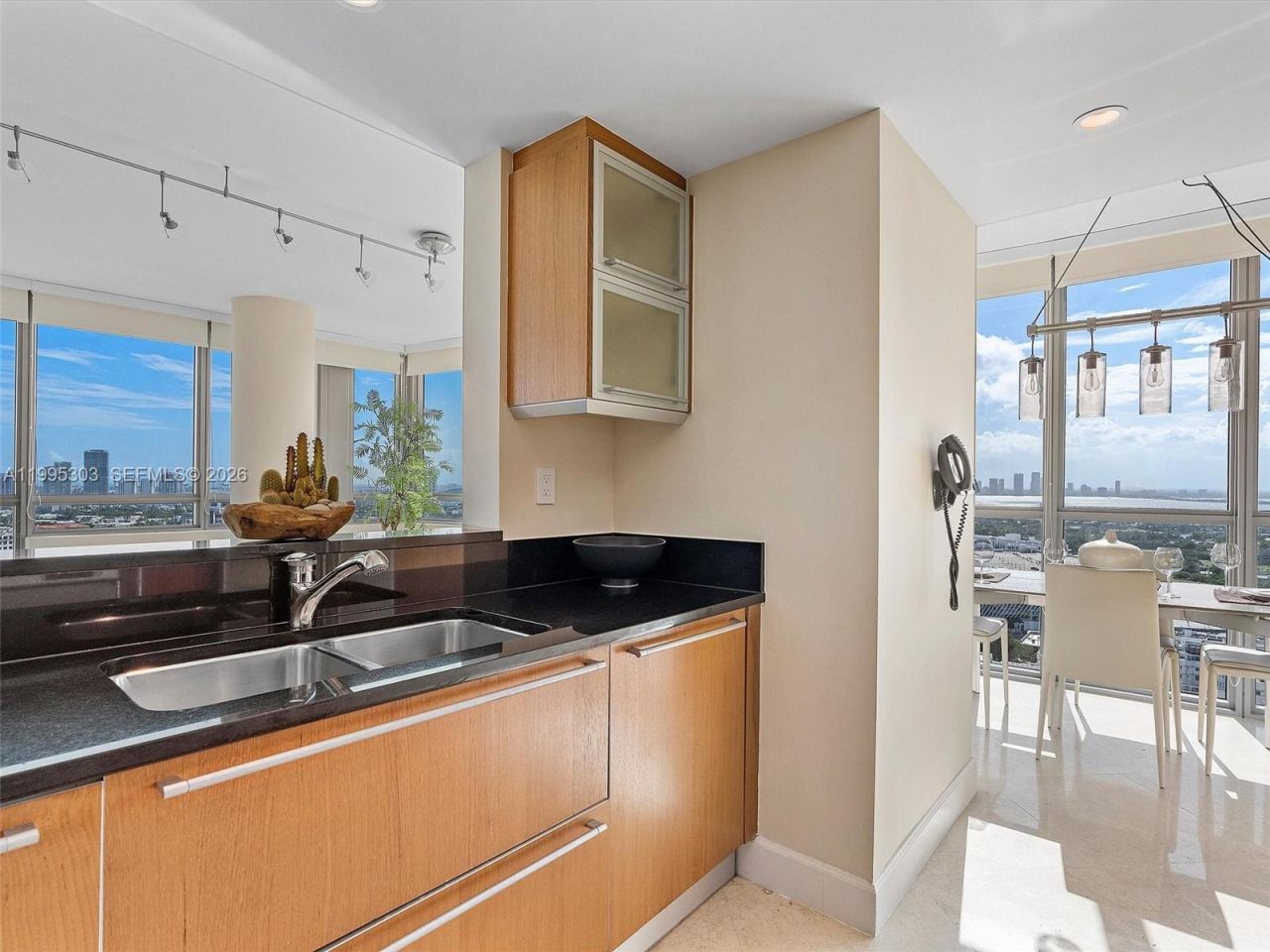 101 20th St, Unit 3002, Miami Beach, FL 33139 Photo
