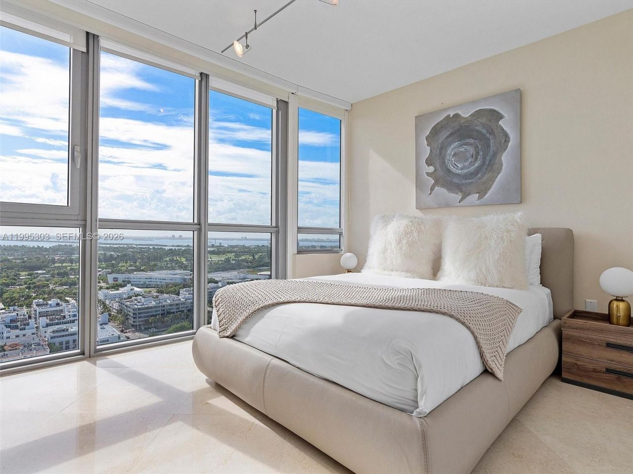 101 20th St, Unit 3002, Miami Beach, FL 33139 Photo