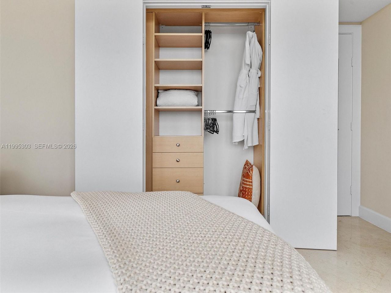 101 20th St, Unit 3002, Miami Beach, FL 33139 Photo