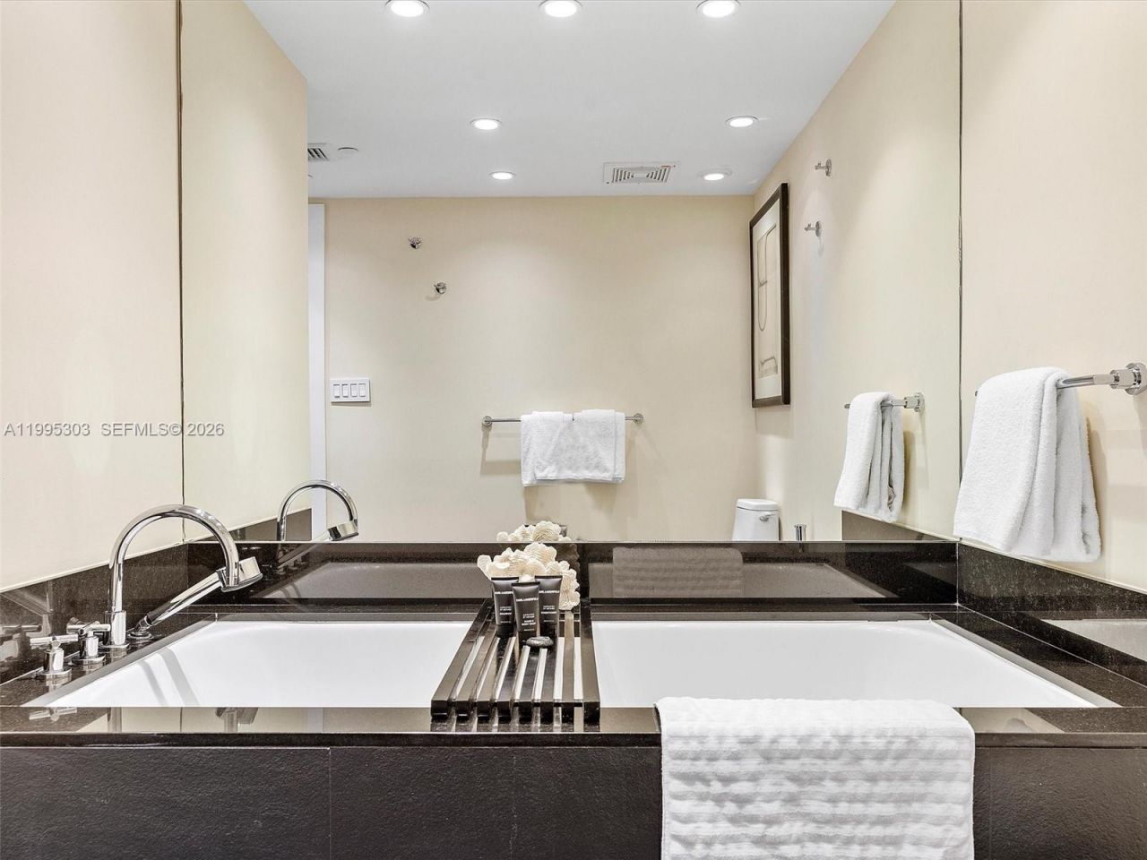 101 20th St, Unit 3002, Miami Beach, FL 33139 Photo