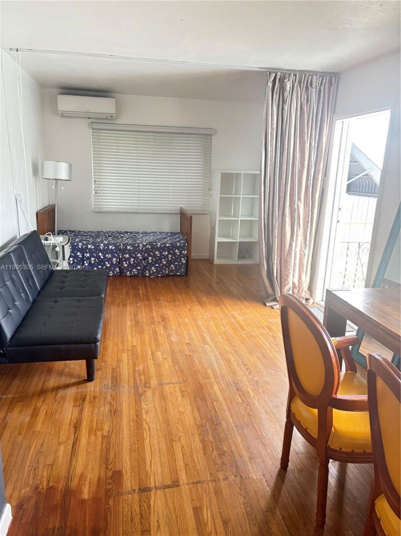 2951 SW 23rd St, Unit 2, Miami, FL 33145 Photo