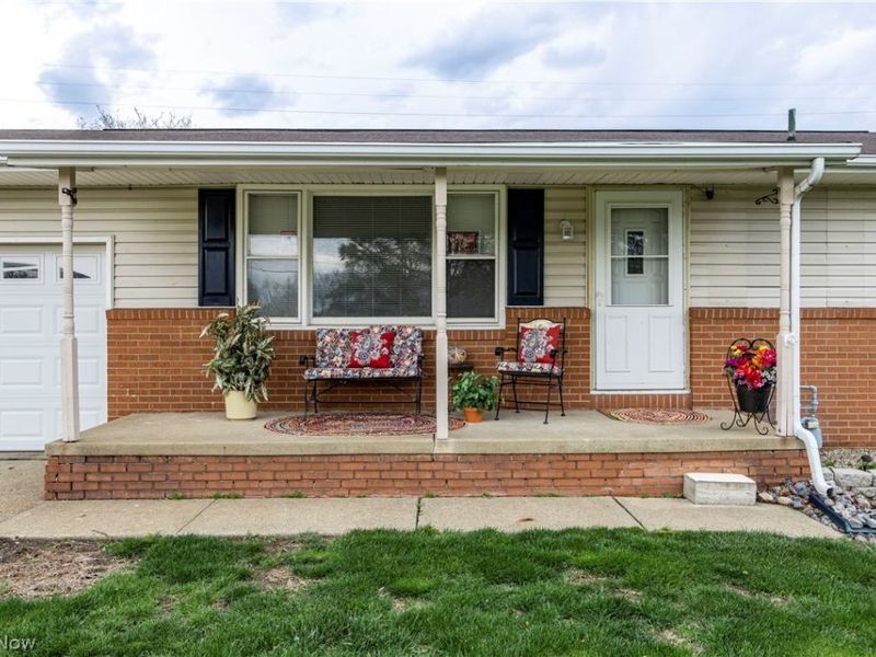 235 32nd Street SW, Canton, OH 44706 Photo 2