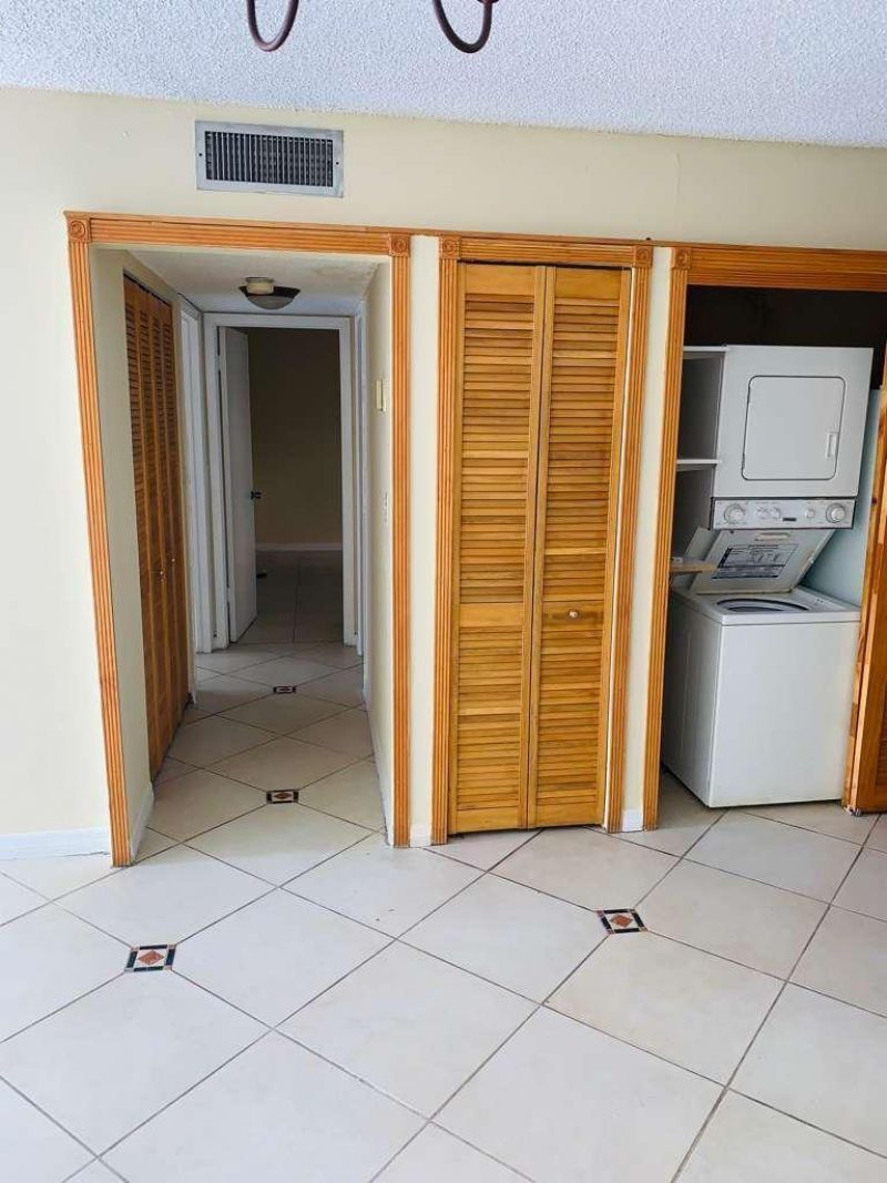 1750 W 46th Street, Unit 222, Hialeah, FL 33012 Photo