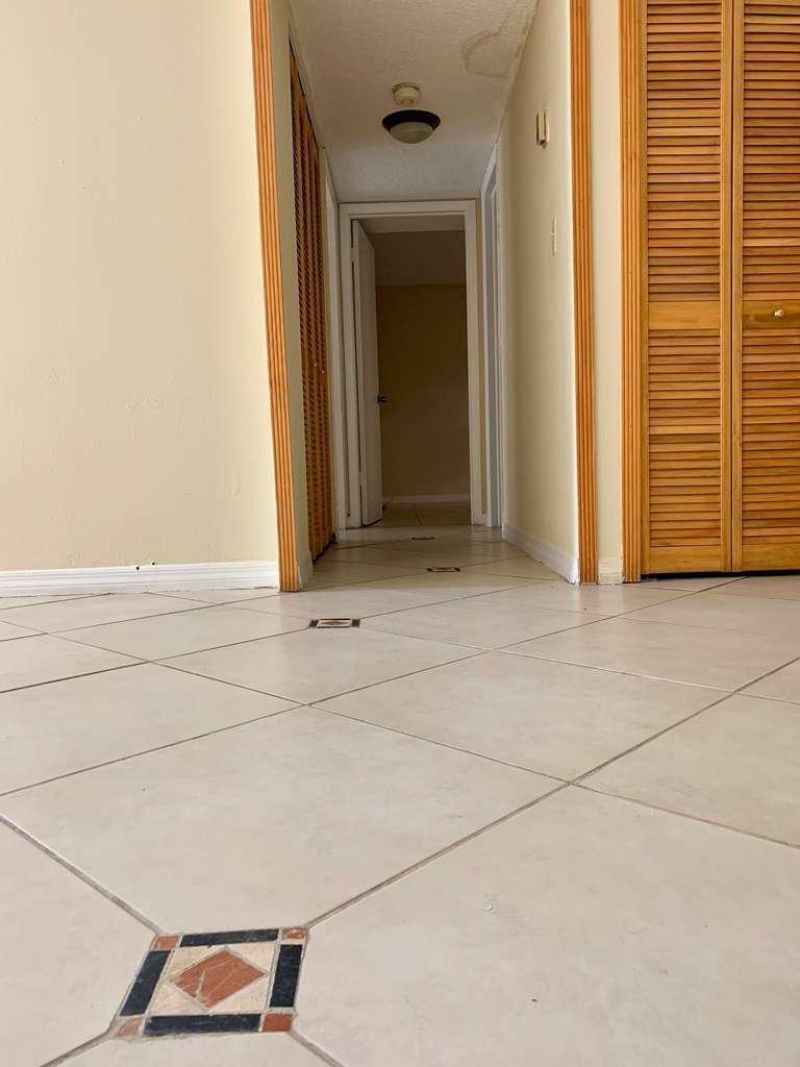 1750 W 46th Street, Unit 222, Hialeah, FL 33012 Photo