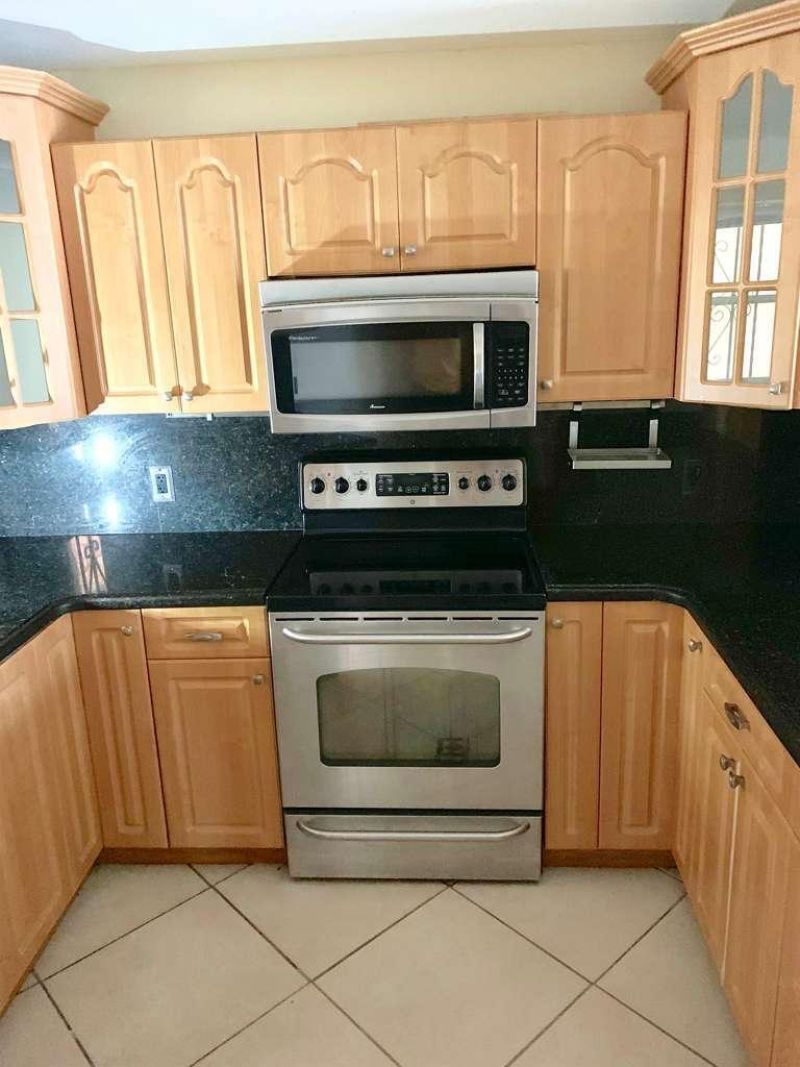 1750 W 46th Street, Unit 222, Hialeah, FL 33012 Photo
