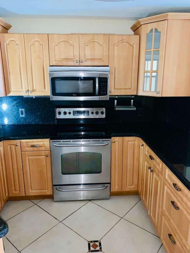 1750 W 46th Street, Unit 222, Hialeah, FL 33012 Photo