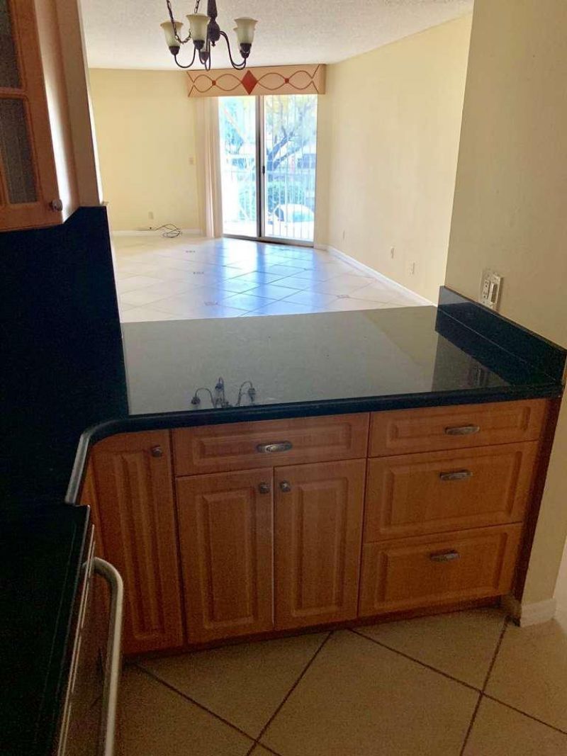 1750 W 46th Street, Unit 222, Hialeah, FL 33012 Photo