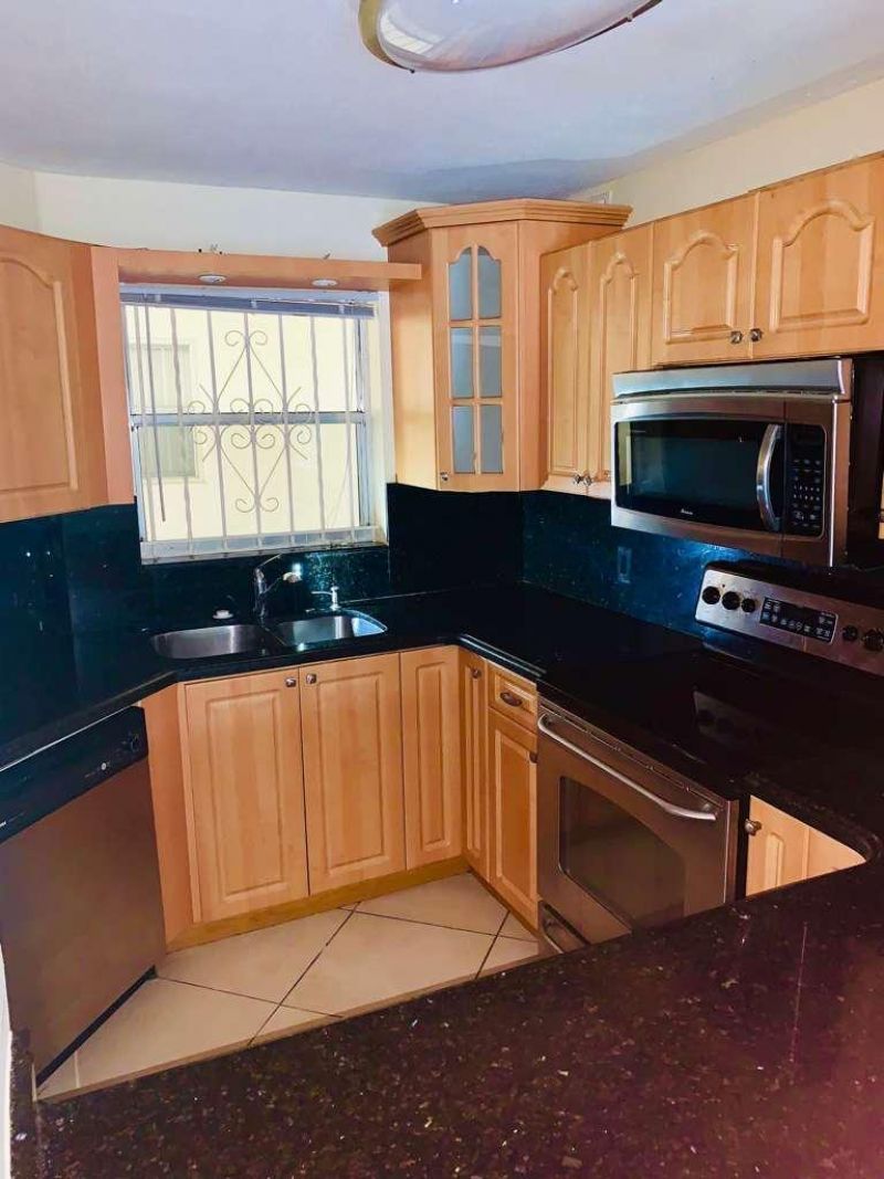 1750 W 46th Street, Unit 222, Hialeah, FL 33012 Photo