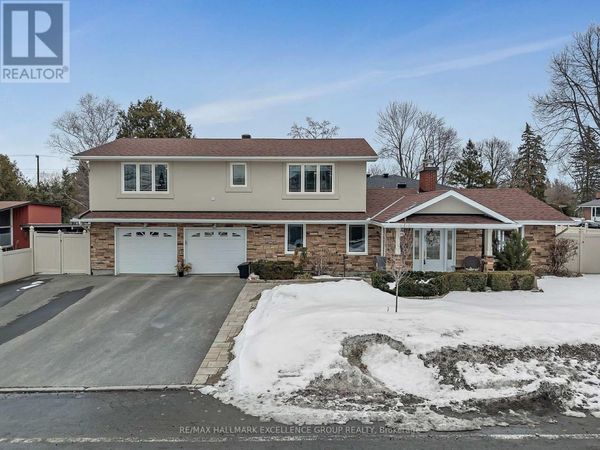 2691 Colman Street , Ottawa, ON K1V8J7