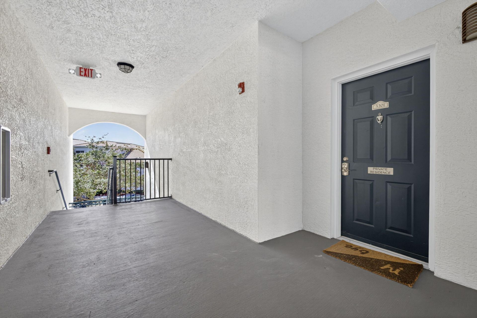 5301 Myrtlewood Circle E, Palm Beach Gardens, FL 33418 Photo