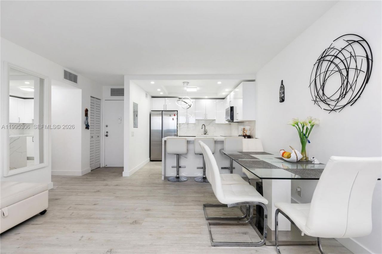 2201 S Ocean Dr, Unit 902, Hollywood, FL 33019 Photo