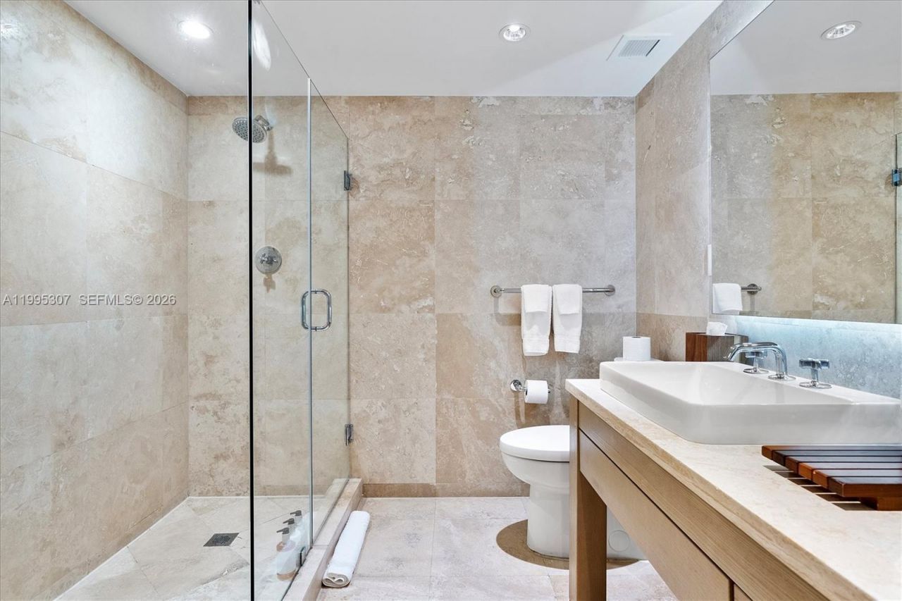 Please Call For Address, Unit 1413, Miami Beach, FL 33139 Photo