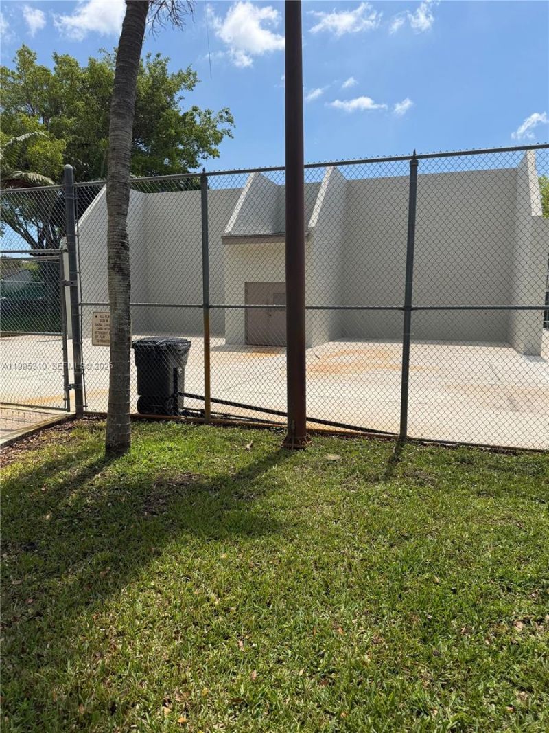 10669 SW 113th Pl, Unit 84W, Miami, FL 33176 Photo