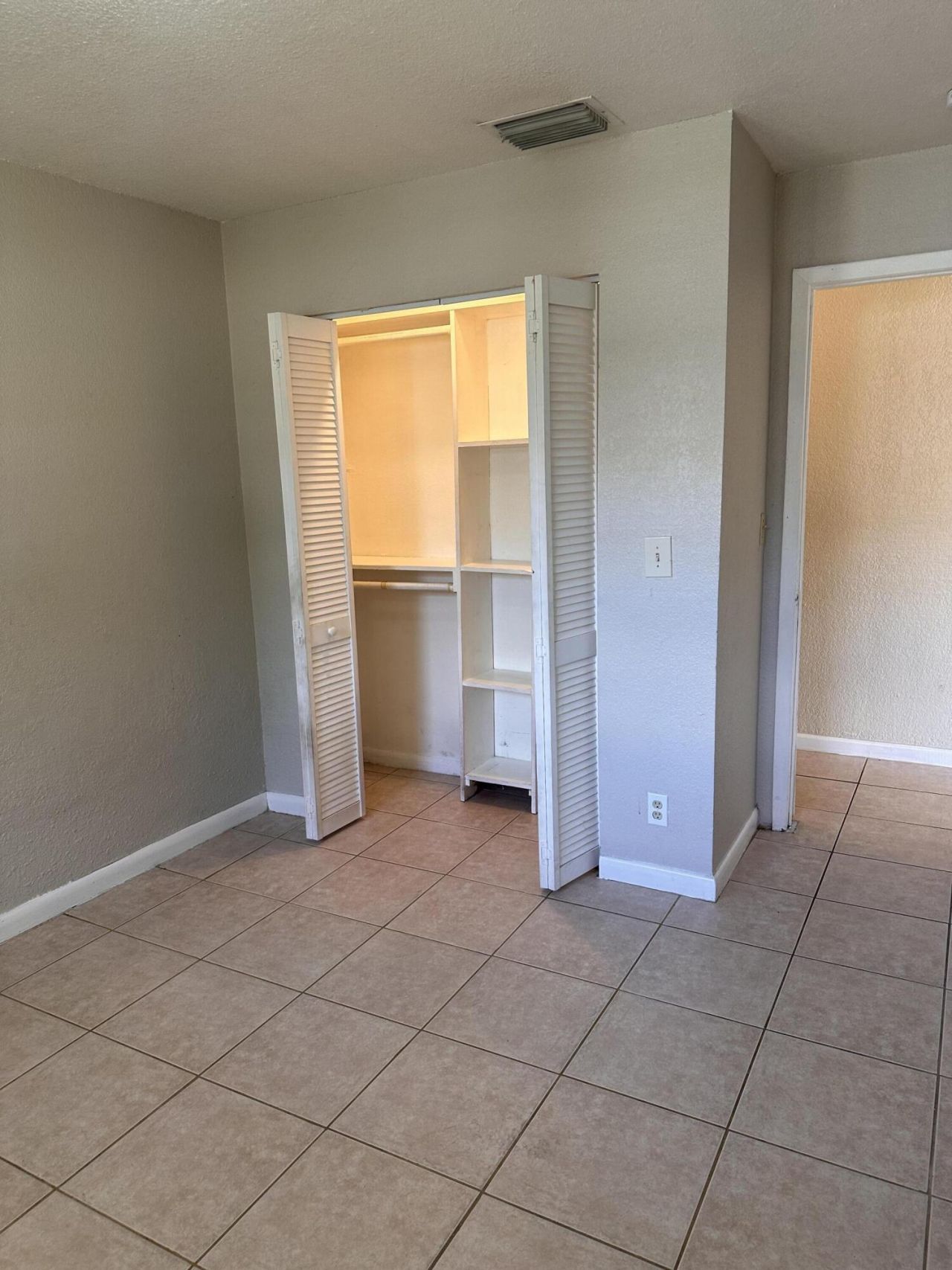 50 NW 8th Avenue, Unit 1, Dania Beach, FL 33004 Photo