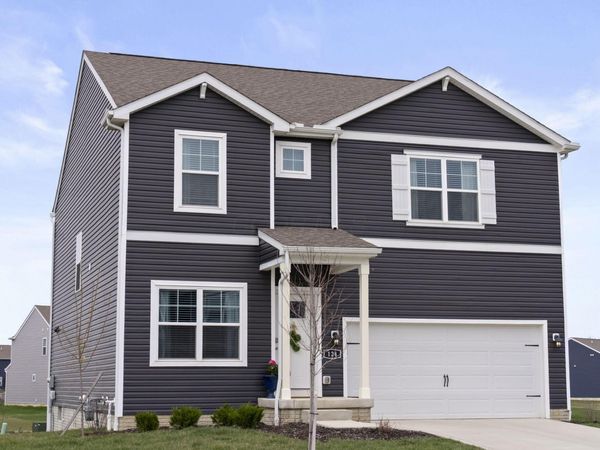 124 Avery Place , Granville, OH 43023