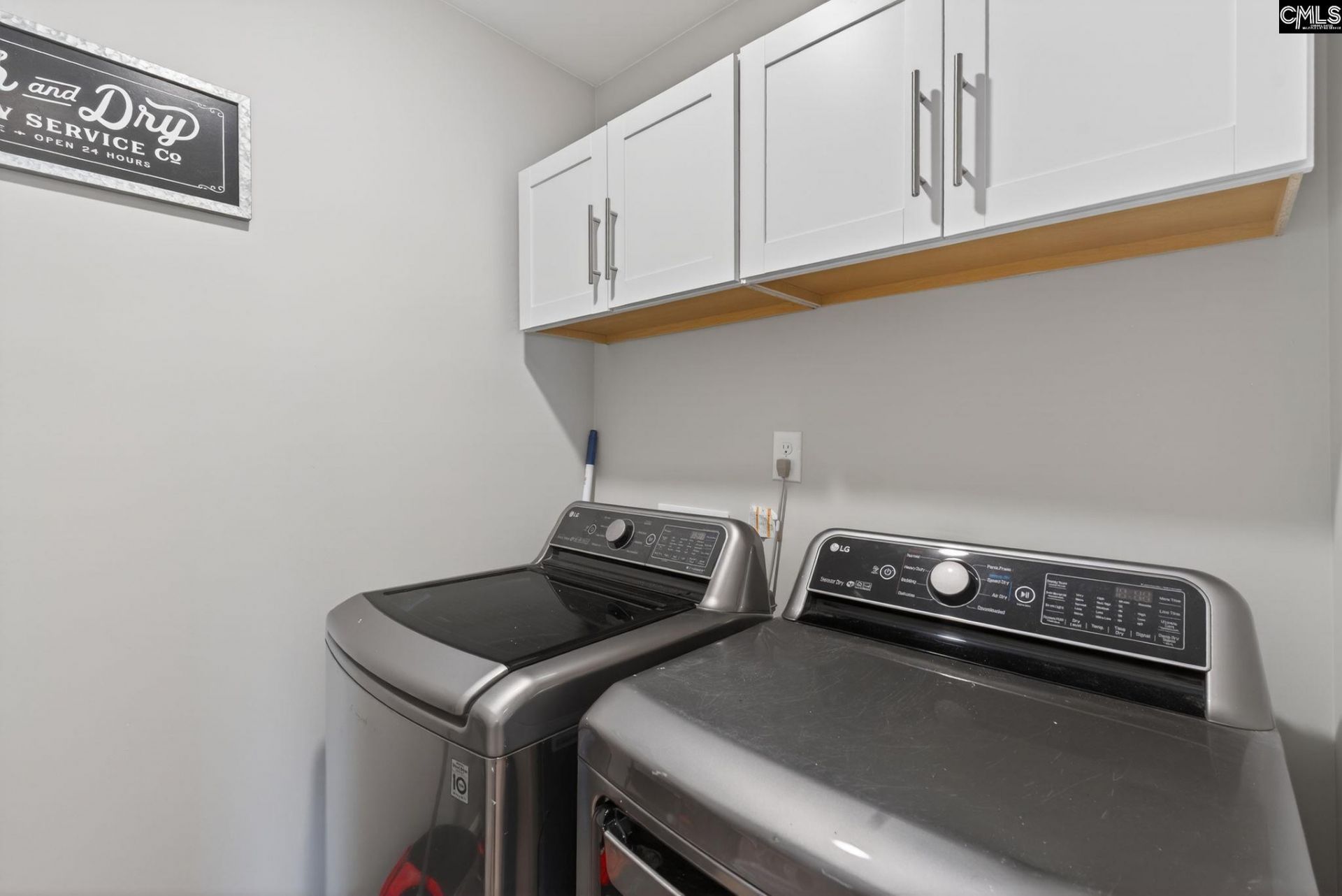 172 Carrington Drive Photo 14