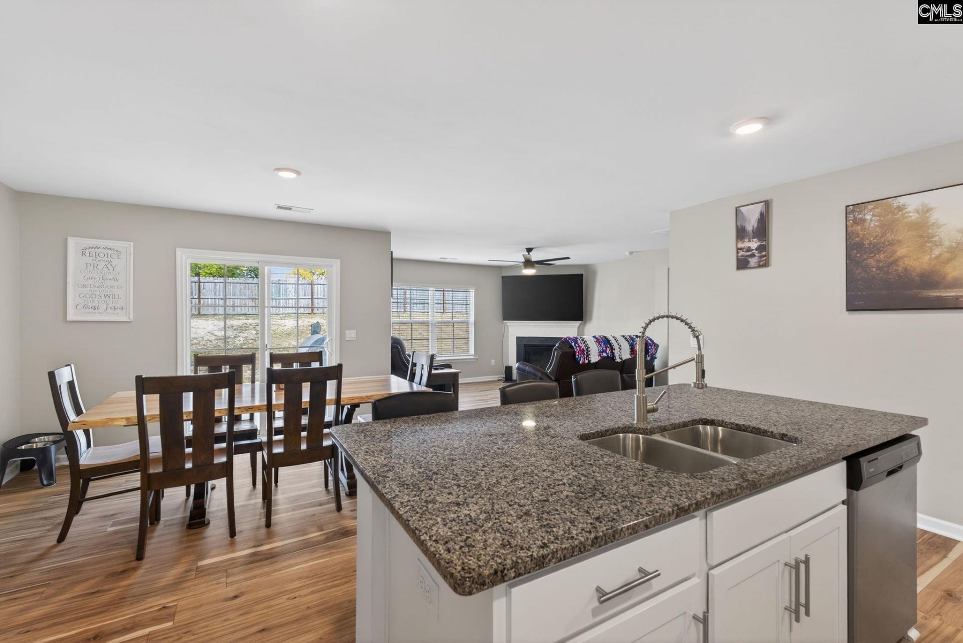 172 Carrington Drive Photo 22