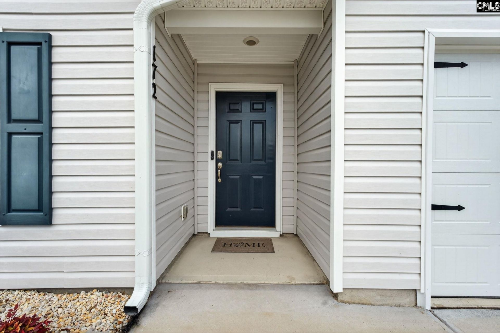 172 Carrington Drive Photo 4