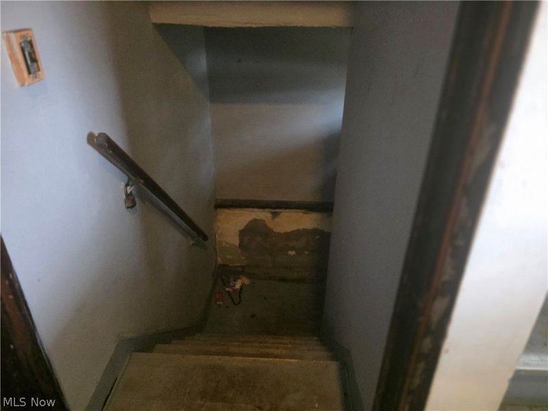 12025 Griffing Avenue , Cleveland, OH 44120 Photo 22