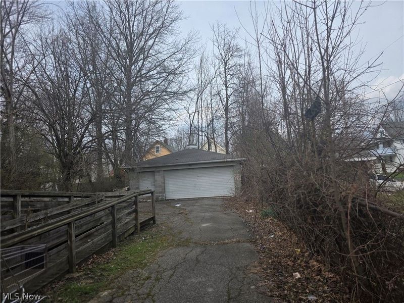 12025 Griffing Avenue , Cleveland, OH 44120 Photo 29