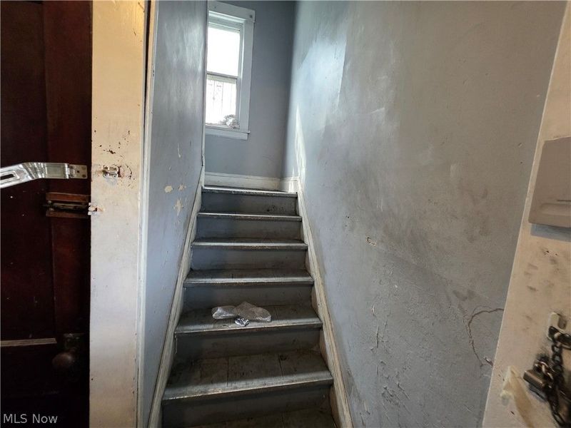 12025 Griffing Avenue , Cleveland, OH 44120 Photo 9