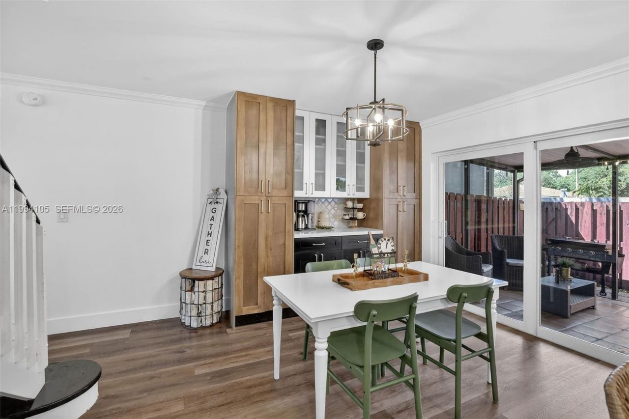 12147 SW 49th Ct, Cooper City, FL 33330 Photo